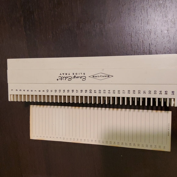 2" X 2" 36 slots Easy Edit Slide Tray - Picture 5 of 7